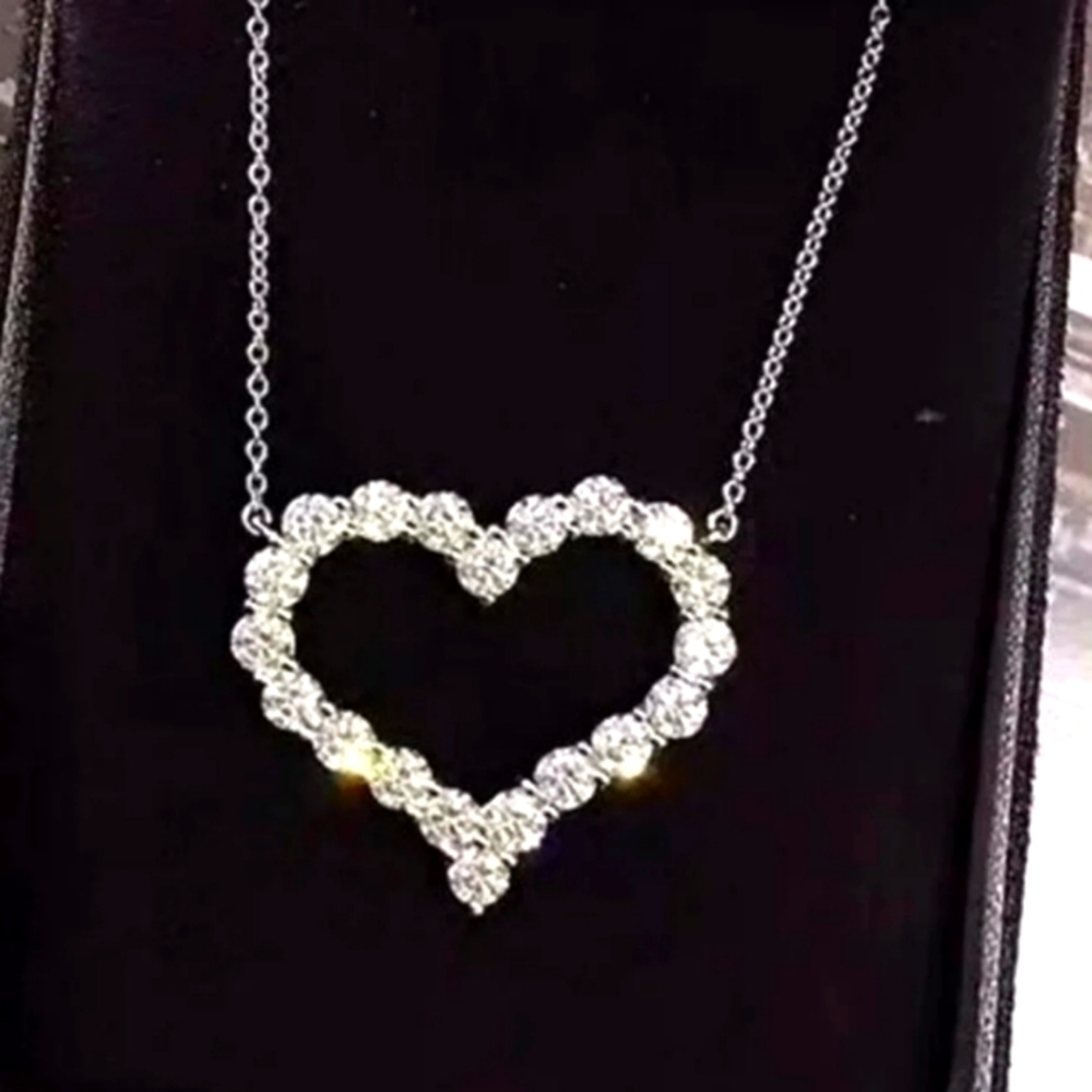 💜DIAMOND HEART NECKLACE NEW